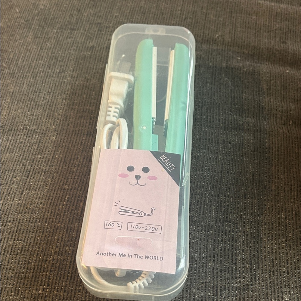 Portable Hair Straightener - Mint Green